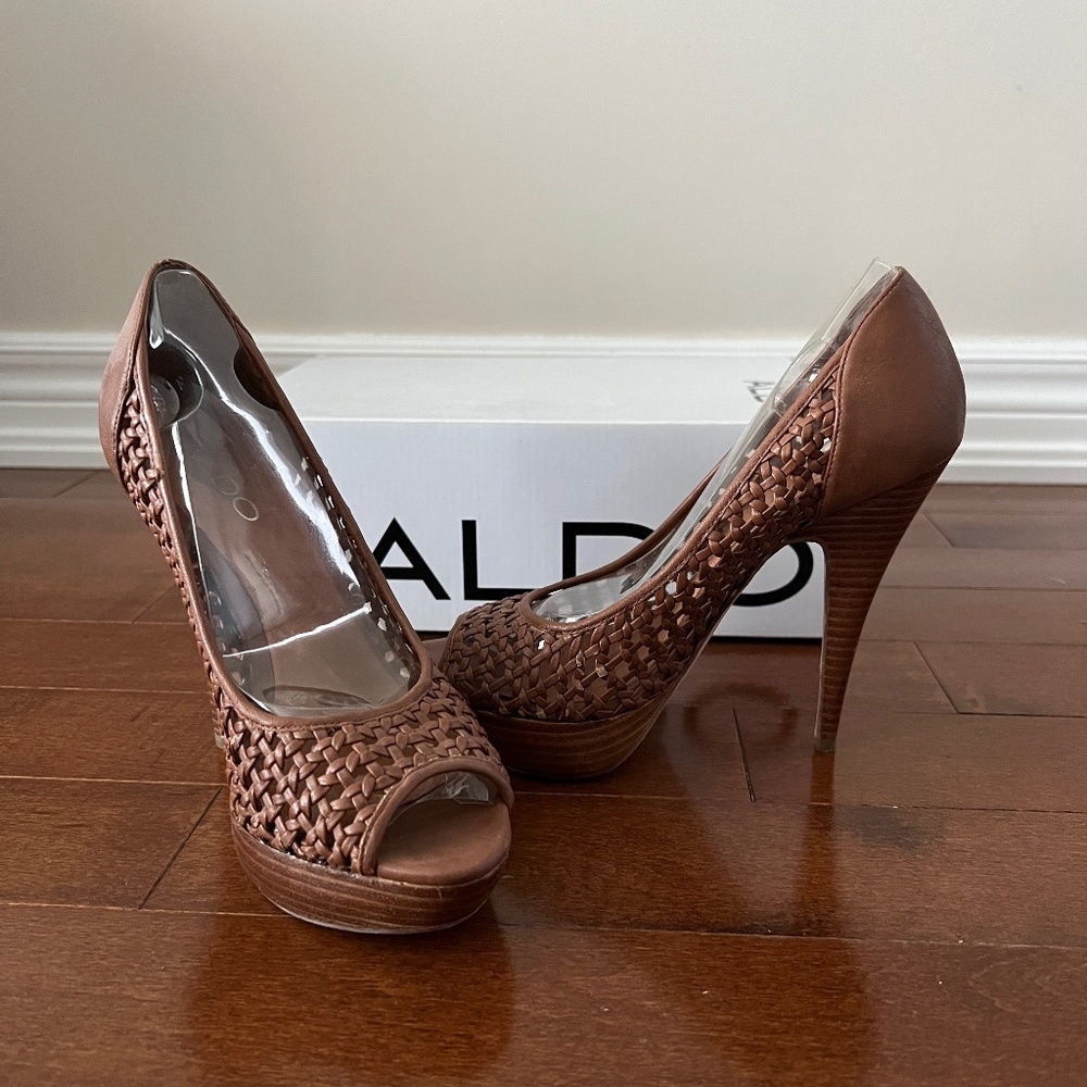 Aldo Shoes - Delucchi Heels
